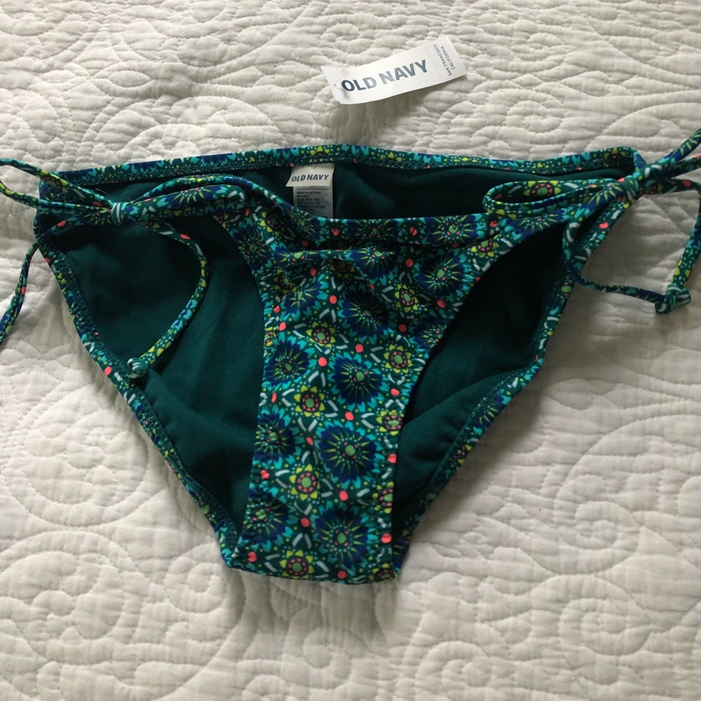 Bikini bottoms